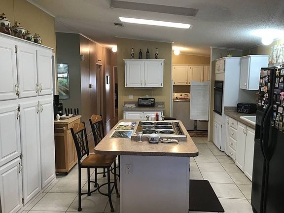 4th image of 2600 Harden Blvd Lot 129