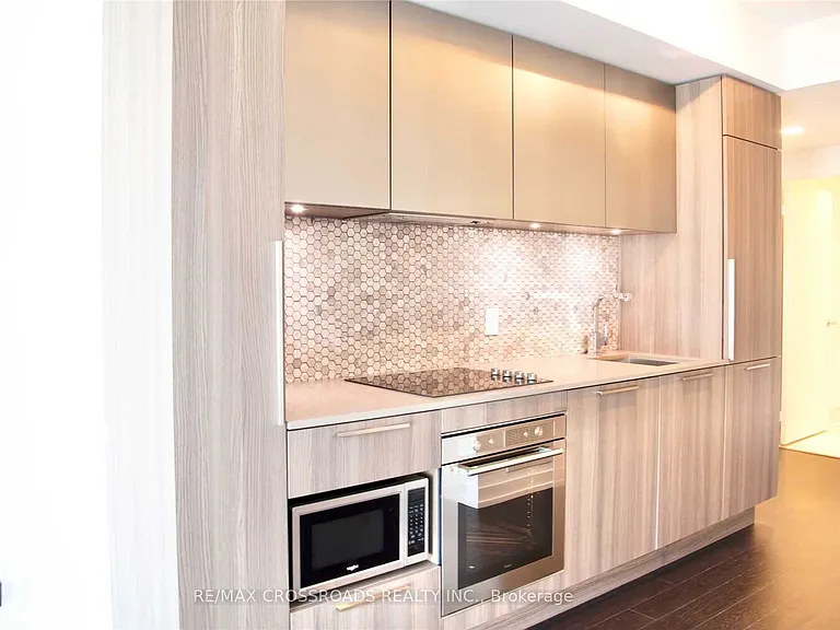 85 Wood St #1605 — Photo 15