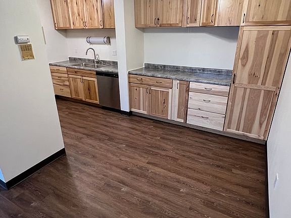 5th image of 808 S Lincoln Ave APT 201