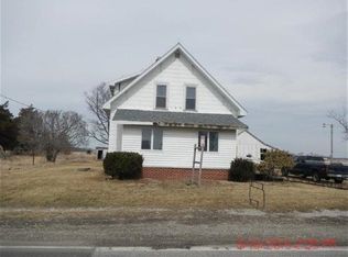 7228 W State Road 16, Royal Center, IN 46978