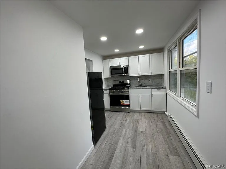 57 Hunt Ave #2 — Photo 4