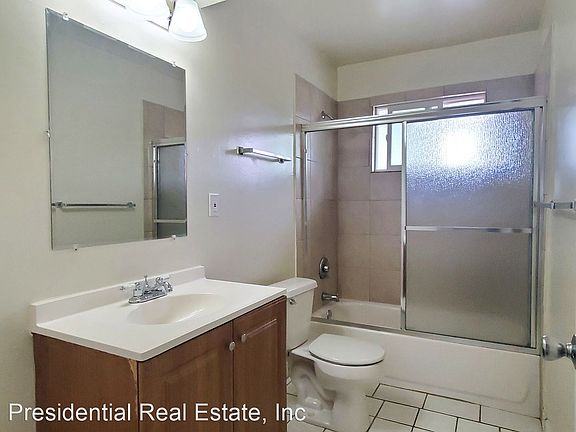 4th image of 7390 Rainbow Dr #3