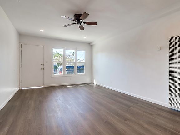 5th image of 6031 La Jolla Hermosa Ave