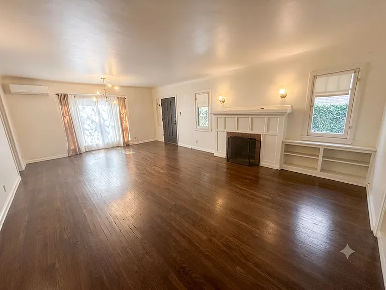 Hudson Duplex — Photo 2
