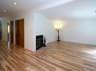 305 N Greeley Ave, Chappaqua, NY 10514