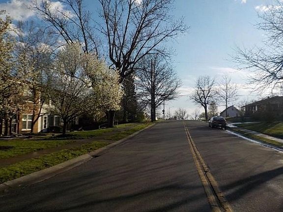 5th image of 2033 Sunset Dr #B10