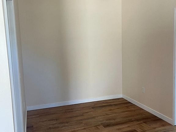 4th image of 124 La Lomita Dr