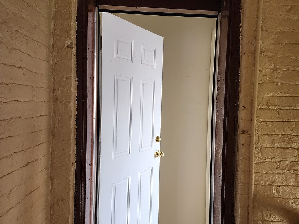 1st image of 1650 S Saint Louis Ave #1R