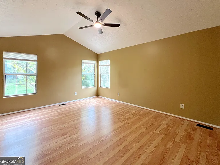 790 Hampton Hill Ct — Photo 12