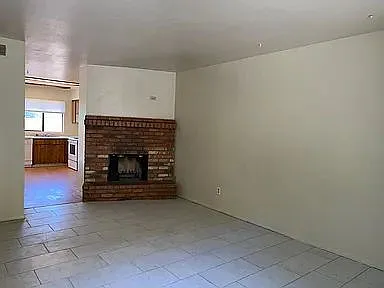 2621 E Harvard St #2 — Photo 5