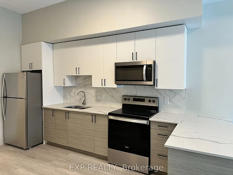 75 Barrie Rd #106 — Photo 15