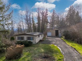1150 Skyline Dr, Tillamook, OR 97141