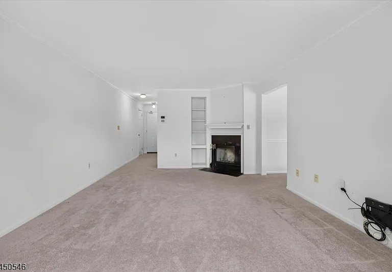 24 Heritage Dr #B — Photo 8