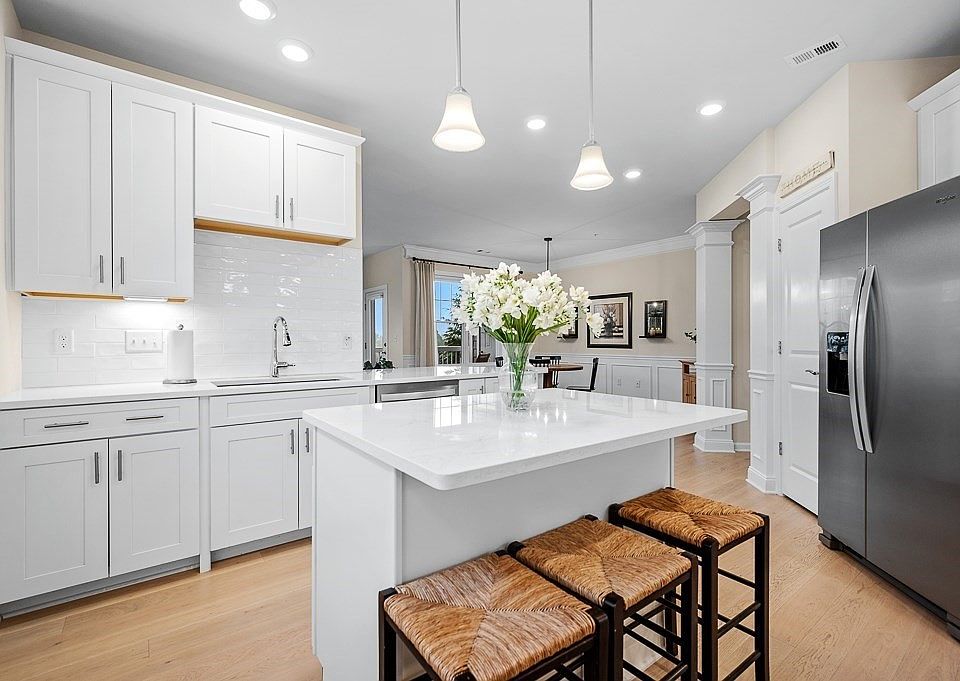 1st image of 3 Peters Farm Way #107