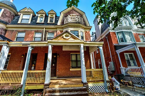 4021 Pine St #1 Photo 1