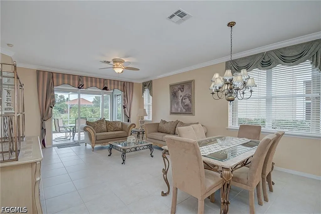 2 bed, 2.0 bath, 1872 sqft, $4,500 — Photo 2