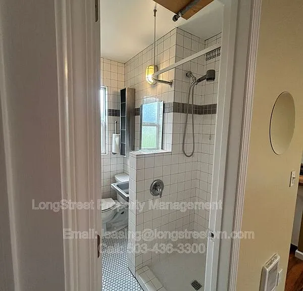 4823 NE 50th Pl — Photo 9