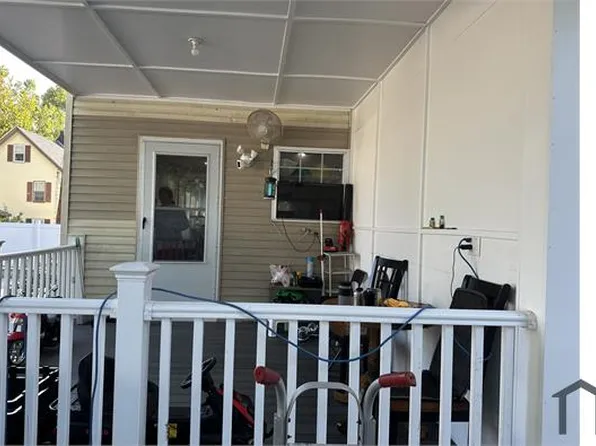 14 Centre Ct, Dorchester, MA 02122