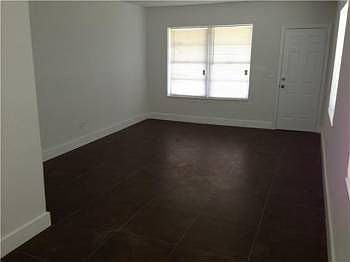 3rd image of 1794 Normandy Dr APT 1