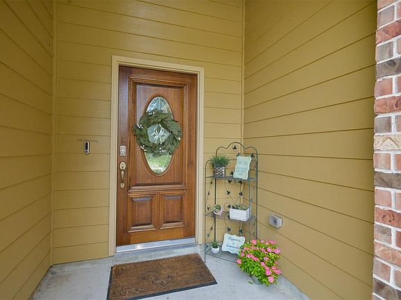 2nd image of 21470 Rose Mill Dr
