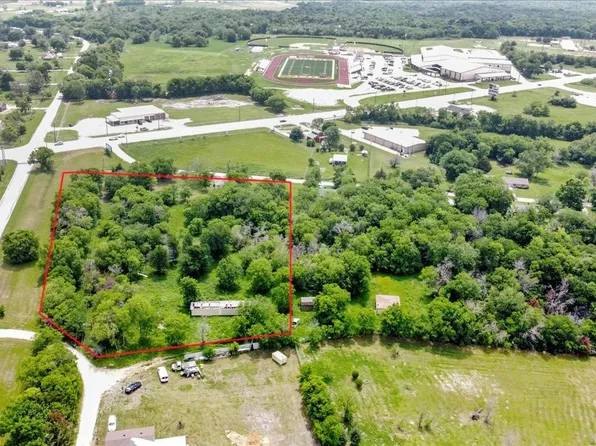 107 Commerce St, Kemp, TX 75143