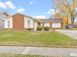 75 Drawbridge Rd, Springfield, IL 62704