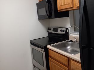 740 Cunningham Ave #106, Saint Charles, MO 63301