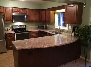 1706 Foxcreek Cir, Henrico, VA 23238