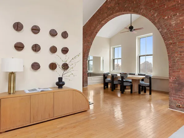 279 Sterling Place 4A image 3 of 19