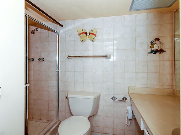 2nd image of 231 174th Street #1107