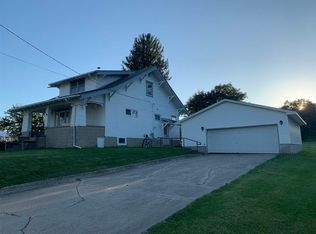 154 N Main St, Protivin, IA 52163