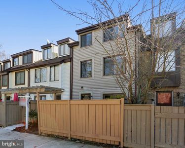 9986 Forest View Pl, Montgomery Village, MD, 20886