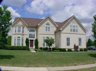 7 Renoir Way, Somerset, NJ 08873