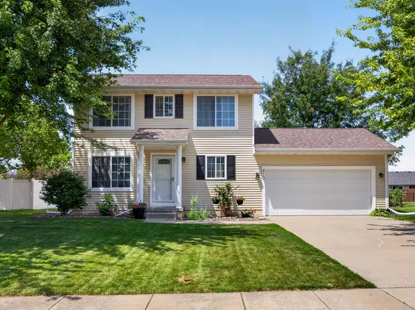410 SE Cardinal Ln, Waukee, IA 50263