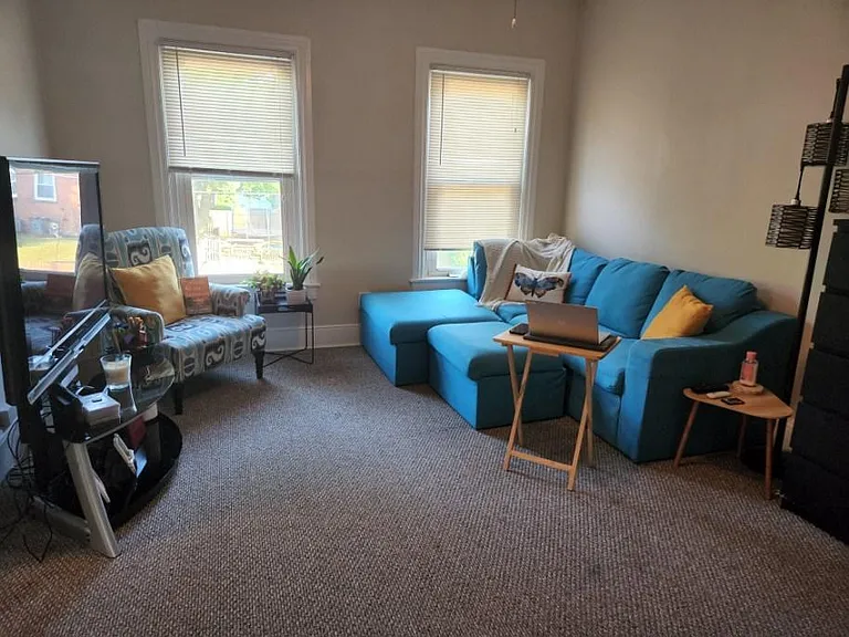 8 Brayton Ct #8B — Photo 6