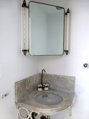 Rented by Sotheby's International Realty | media 4