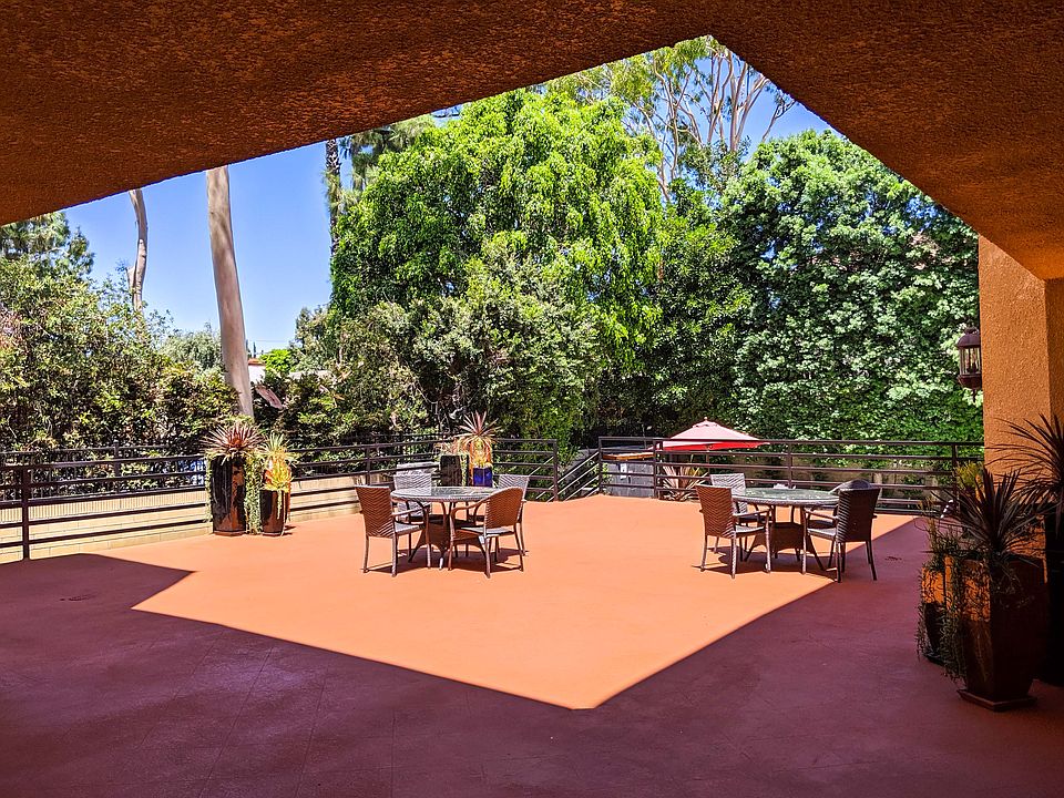 1st image of 15123 Sherman Way #1B-1Ba-1047Sqft