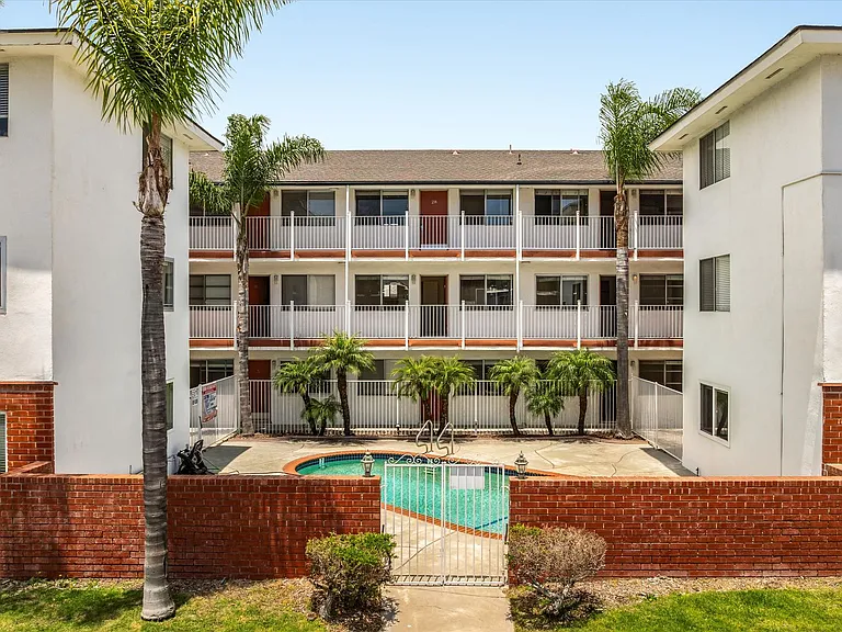 833 Embarcadero Del Mar — Photo 39