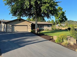 33630 Hampton Rd, Eugene, OR 97405