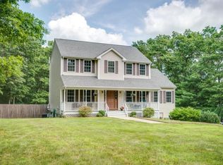 16 Raven Blvd, Coventry, RI 02827