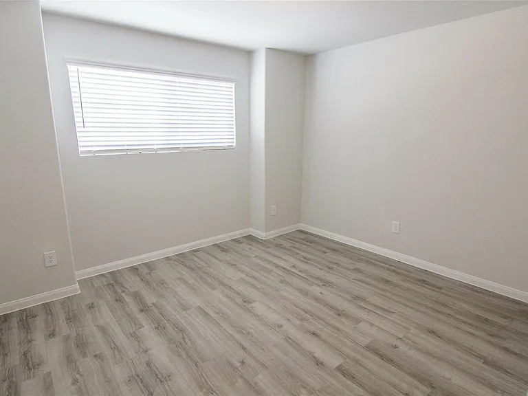 18611 Paddys Creek Trl — Photo 8