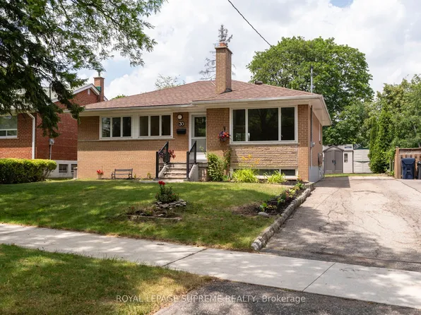 30 Benway Dr, Toronto, ON M9W 1Z3