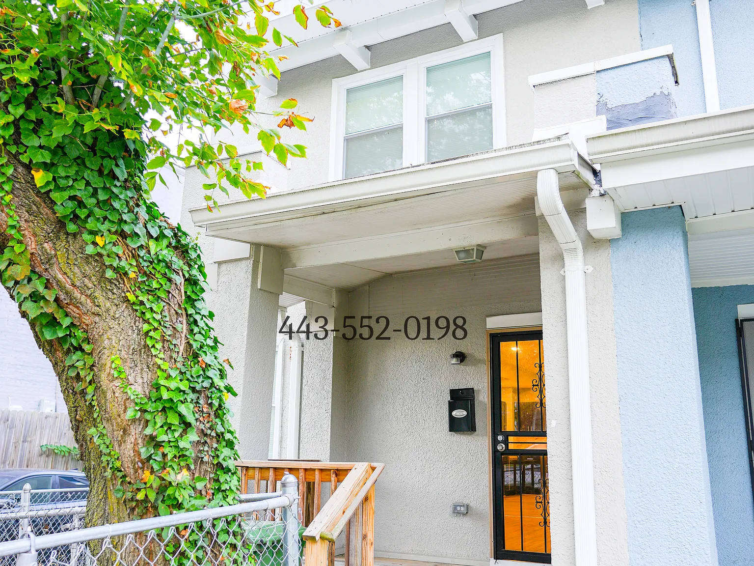 3 bed, 1.5 bath, 1200 sqft, $2,100 — Photo 1