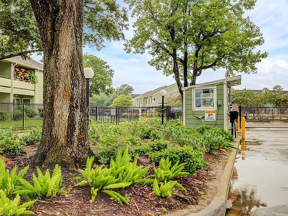 2nd image of 14777 Wunderlich Dr APT 2106