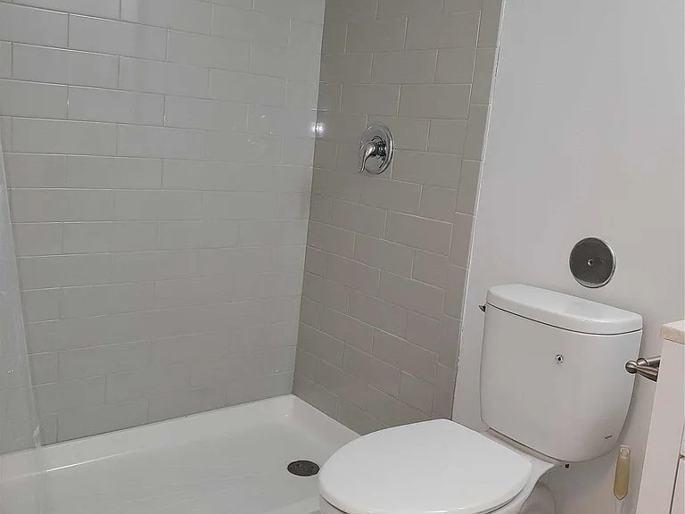 1800 Lavaca St #415 — Photo 10