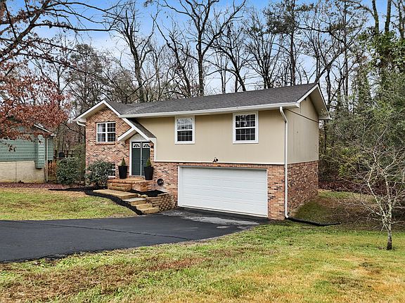 5th image of 410 Bardwood Ln