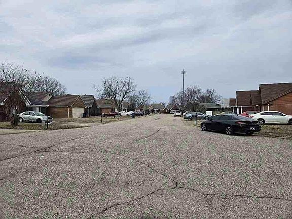 5th image of 5784 Amaray Cv