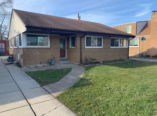 9846 S Campbell Ave, Evergreen Park, IL 60805