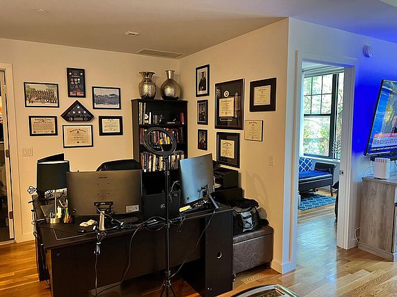 4th image of 123 Parkside Ave APT 5M