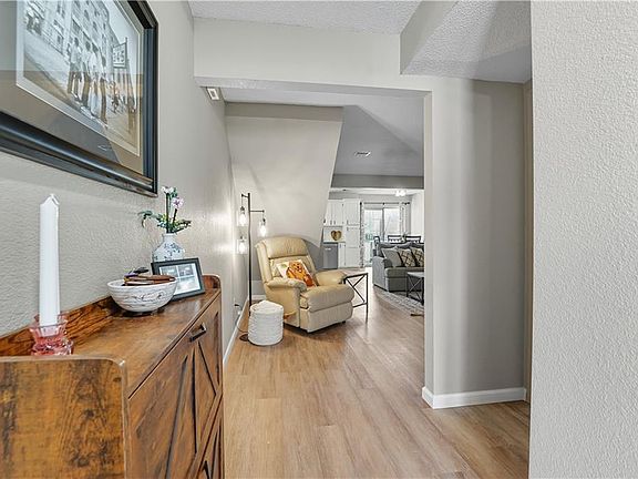 3rd image of 5623 NW Sunrise Meadow Cir